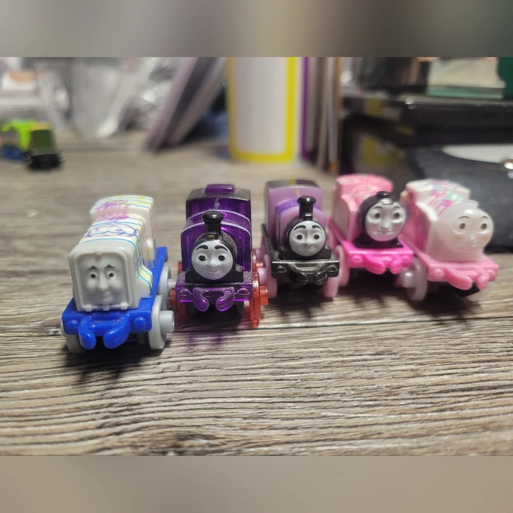 2014 5 Thomas & Friends Mini Trains‎